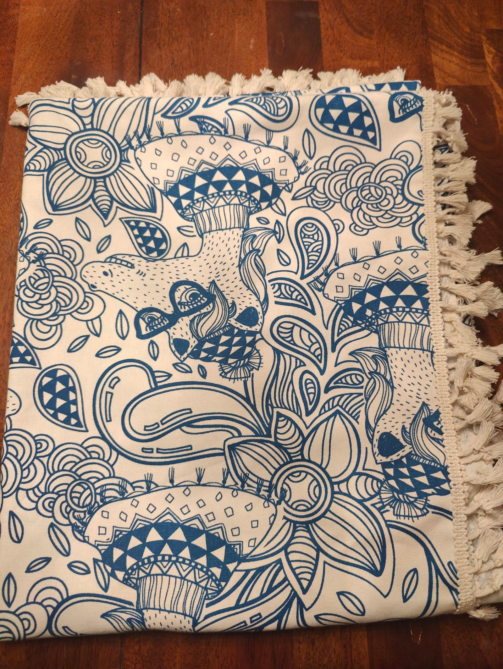 llama-flower-tablecloth-folded